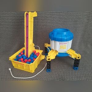 Rokenbok Ball Conveyor, Ball Return Silo Chute and 55 Balls